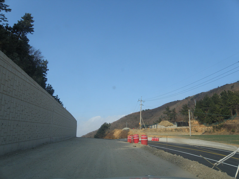 PC252463.jpg