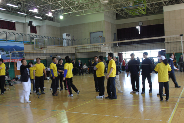 중앙학군 춘계체육대회겸 회제4회 회장위취임식 11년4월17일 093.jpg