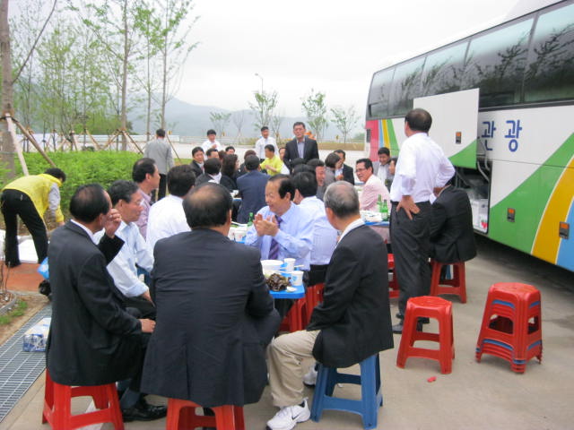 제16대금산면향우회임원진 031.jpg